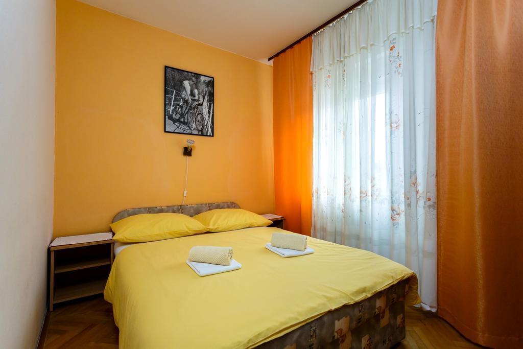 Apartment Meri Krk Town Extérieur photo