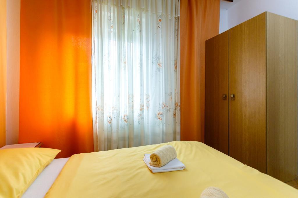 Apartment Meri Krk Town Extérieur photo